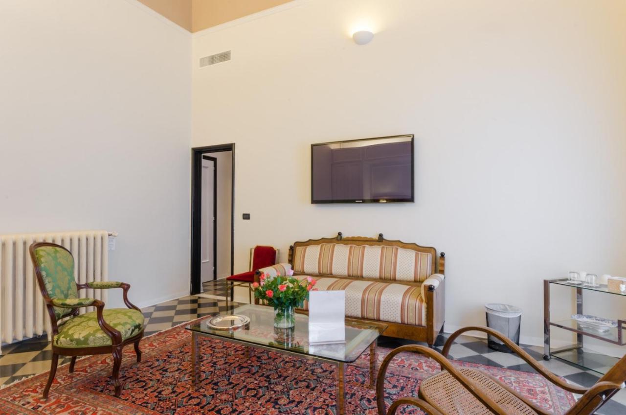 Dimora Novecento Panzió Pescara Kültér fotó